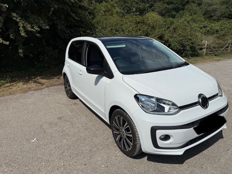 Volkswagen, UP, Hatchback, 2021, Manual, 999 (cc), 5 doors