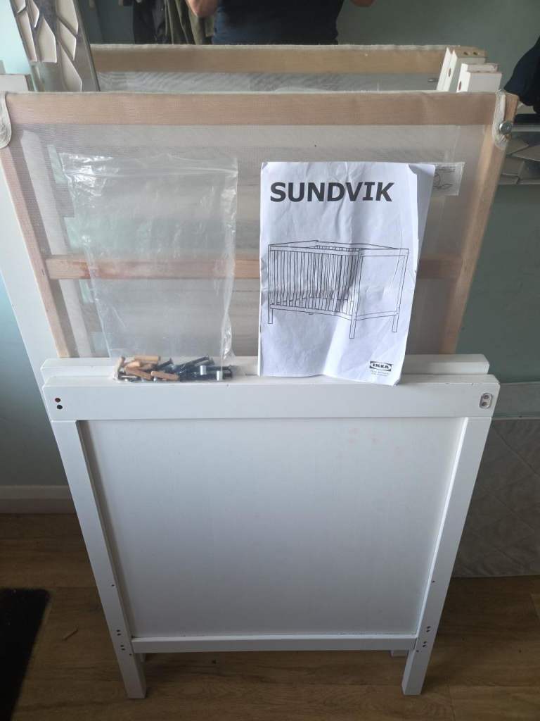 IKEA SUNDVIK White Cot Bed 70x140cm with Mattress. cot to toddler bed