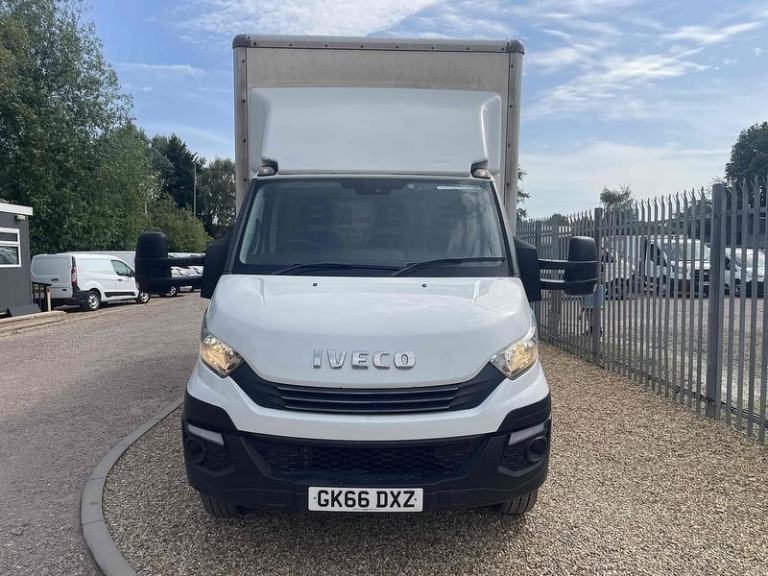 Iveco Daily 70C18 20FT Luton Box Van Taillift Truck Diesel Auto 7.2 Ton Lorry