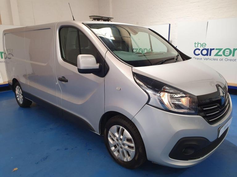2018 Renault Trafic 1.6 dCi ENERGY 29 Sport Nav LWB Standard Roof Euro 6 (s/s) 5dr PANEL VAN Dies...