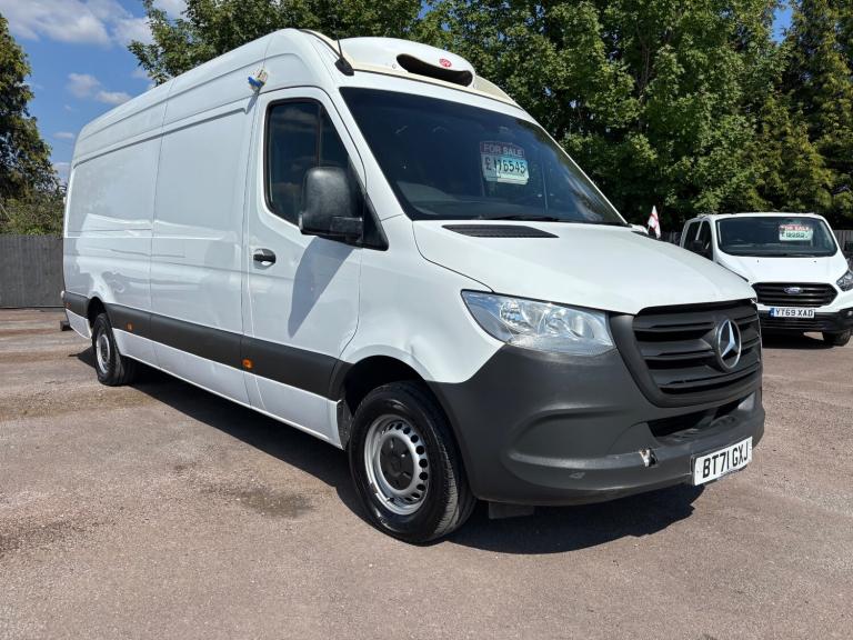 2021 Mercedes-Benz Sprinter 3.5t H2 Progressive Van FRIDGE VAN /TEMPETURE/CONTROLED  PANEL VAN Di...