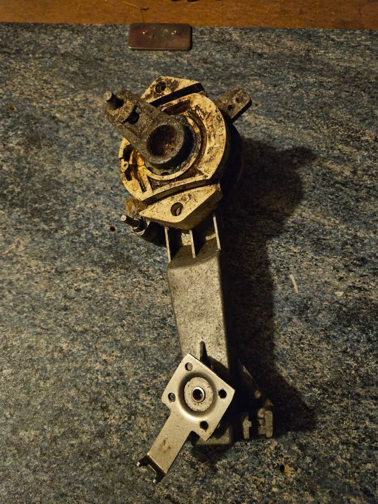 Volvo Penta side mount control mechanism 