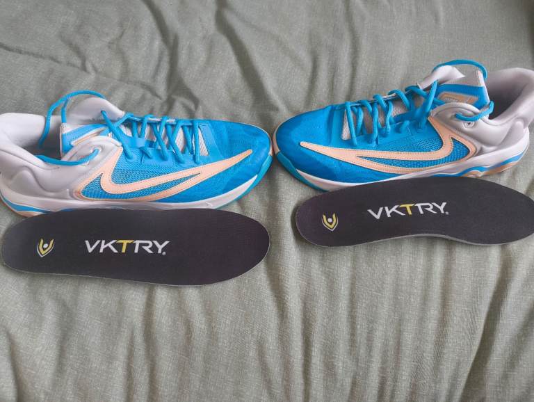 Size 12 Nike basketball shoes and vktry silver grade insoles 