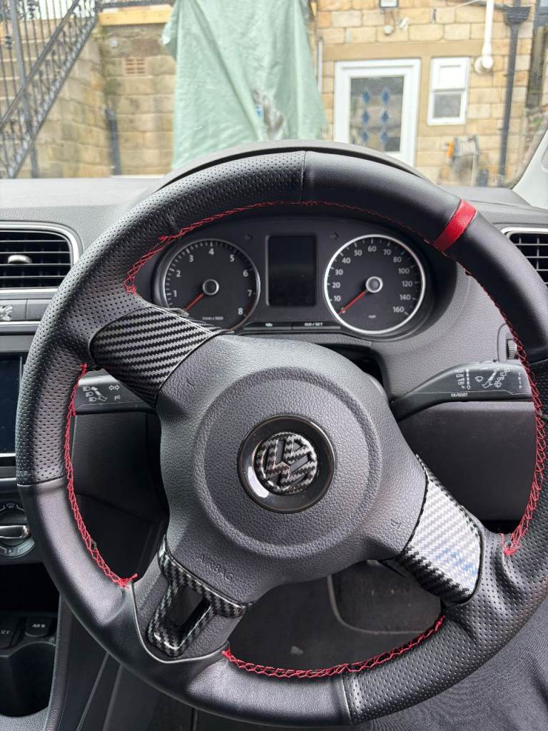 Volkswagen, POLO, Hatchback, 2013, Manual, 1198 (cc), 5 doors,1.2 Petrol
