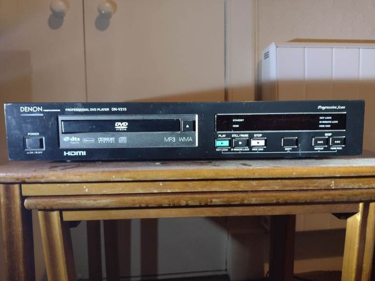 Denon DN-V210 Professional DVD Player – Good Condition