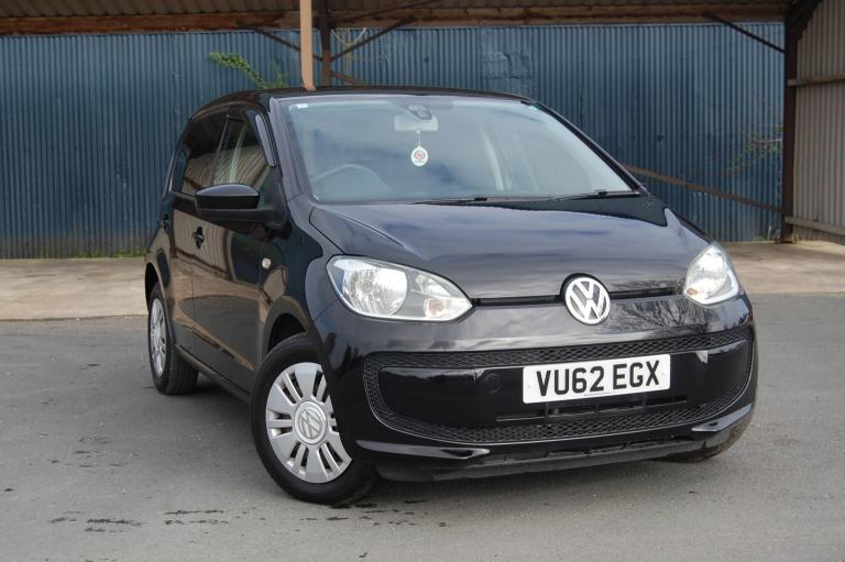 VOLKSWAGEN UP 1.0 Auto Black Auto Petrol 2013