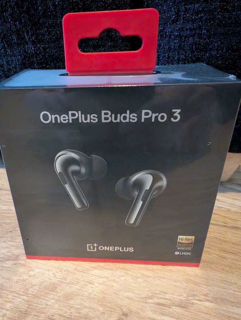Oneplus pro 3 buds black new