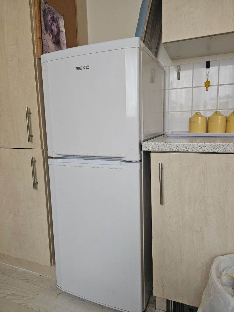 fridge freezer 