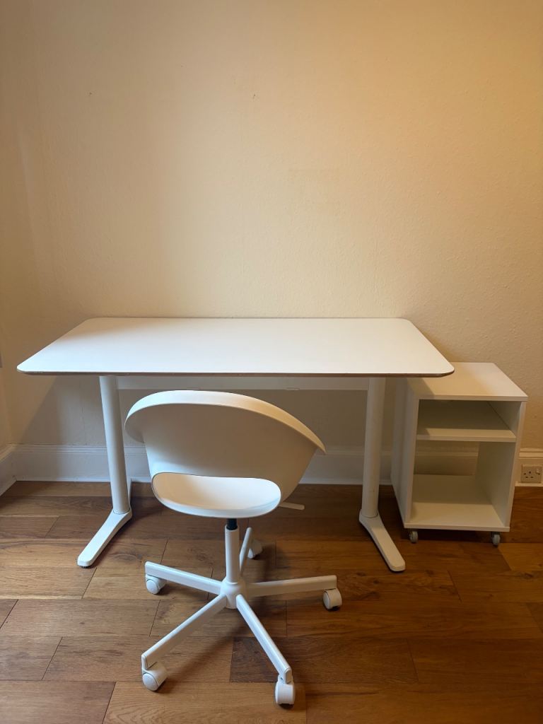White Office Desk Set