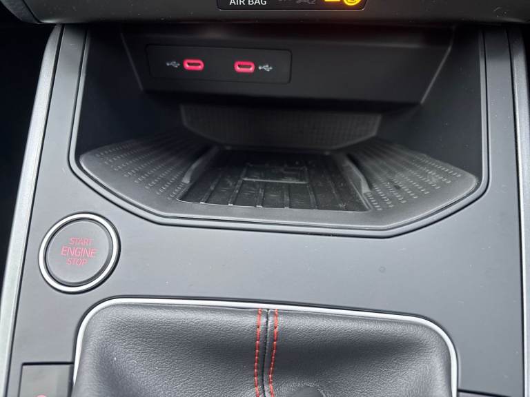 2025 SEAT Arona 1.0 TSI 115 FR Black Edition 5dr Hatchback PETROL Manual