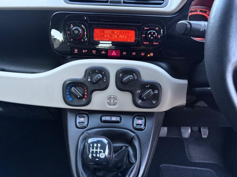 2014 Fiat Panda 0.9 TwinAir [85] 4x4 5dr HATCHBACK PETROL Manual