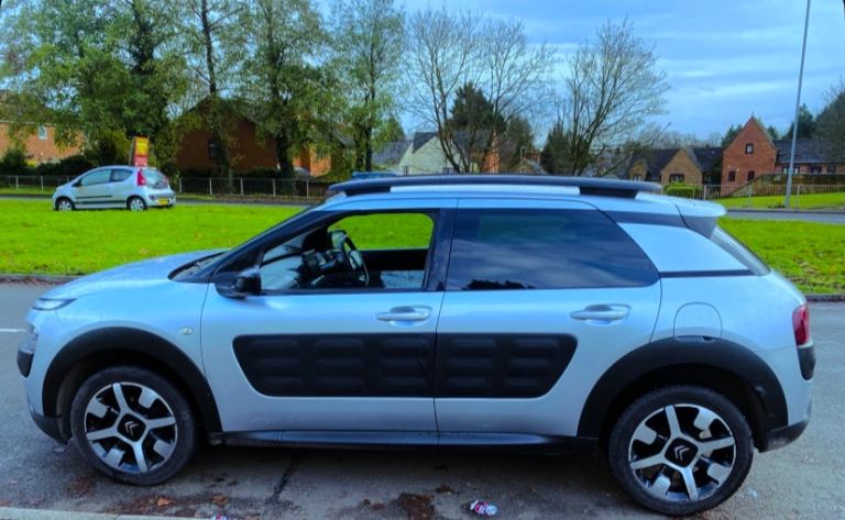 C4 CACTUS AUTOMATIC £20tax yearly satnav Ulez free 