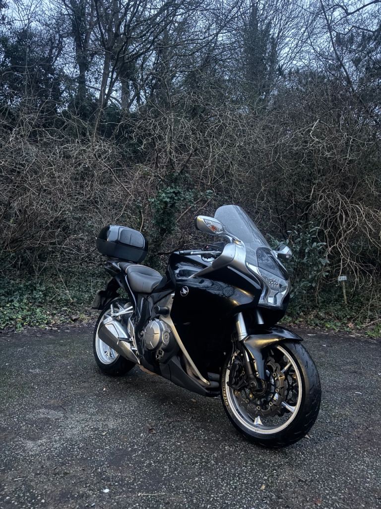 Honda, VFR1200F