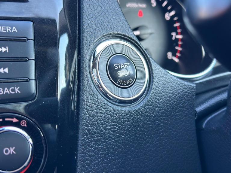 2021 Nissan Qashqai 1.3 DIG-T N-Connecta DCT Auto Euro 6 (s/s) 5dr HATCHBACK Petrol Automatic