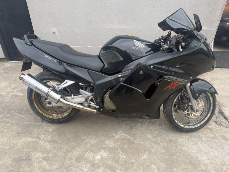 1998 Honda CBR1100 XX Blackbird Project