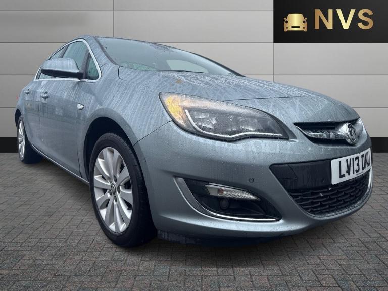 VAUXHALL ASTRA 2.0 CDTi Elite 2013