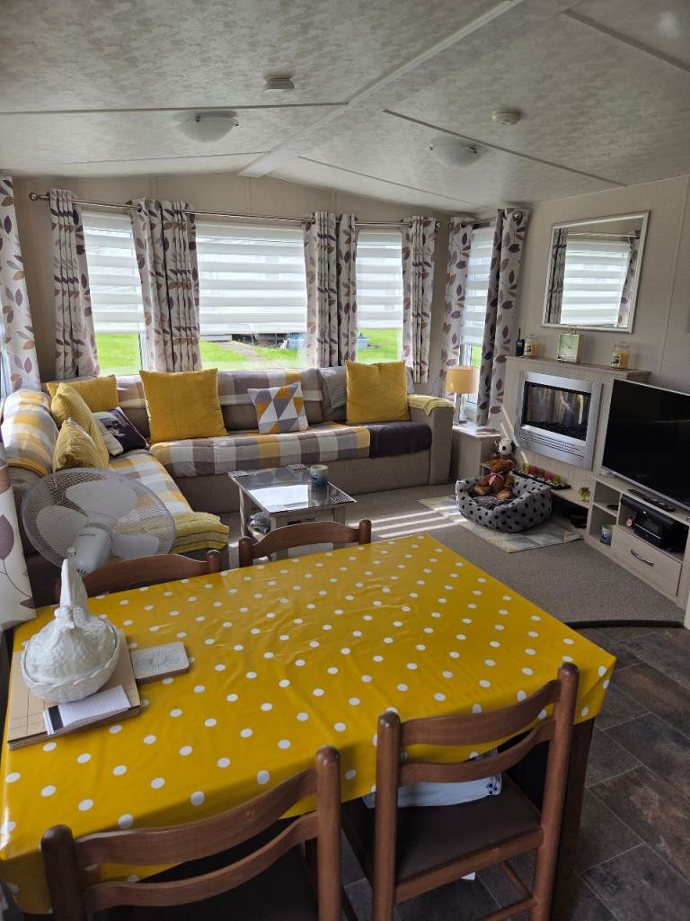 Lovely Condition, Static Caravan, Monkton, Preswick, Great Location, Holiday Park. D/G & C/H