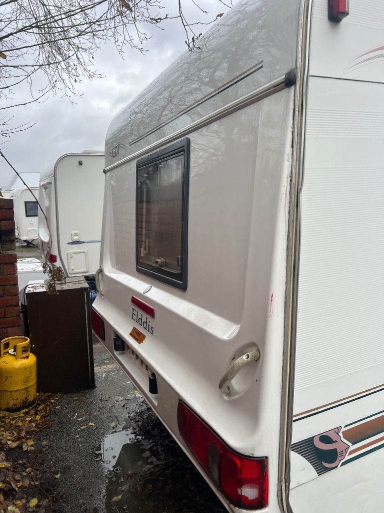 Elddis Hurricane with awning. Can deliver.