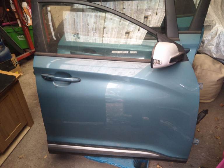 Hyundai kona Door Drivers side in blue 2019 to 2024 