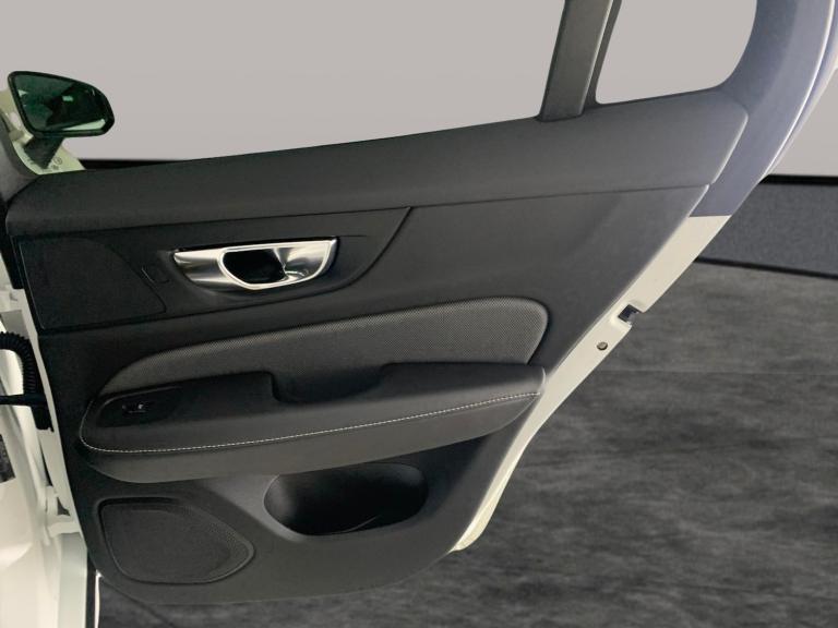 2021 Volvo V60 2.0h T8 Recharge 11.6kWh Polestar Engineered Estate 5dr Petrol Plug-in Hybr Estate...