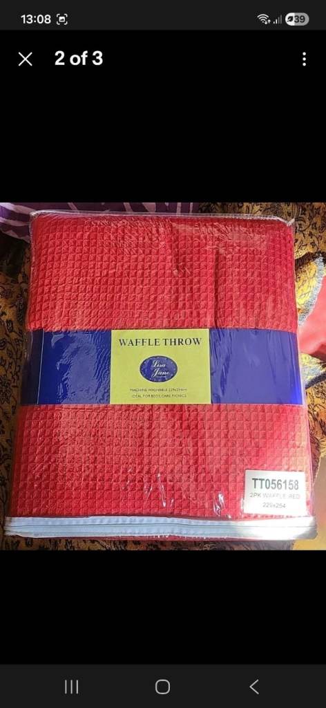 Lisa Jane Red Waffle Throw Picnic Srating Sofa Cosy Bed Blanket