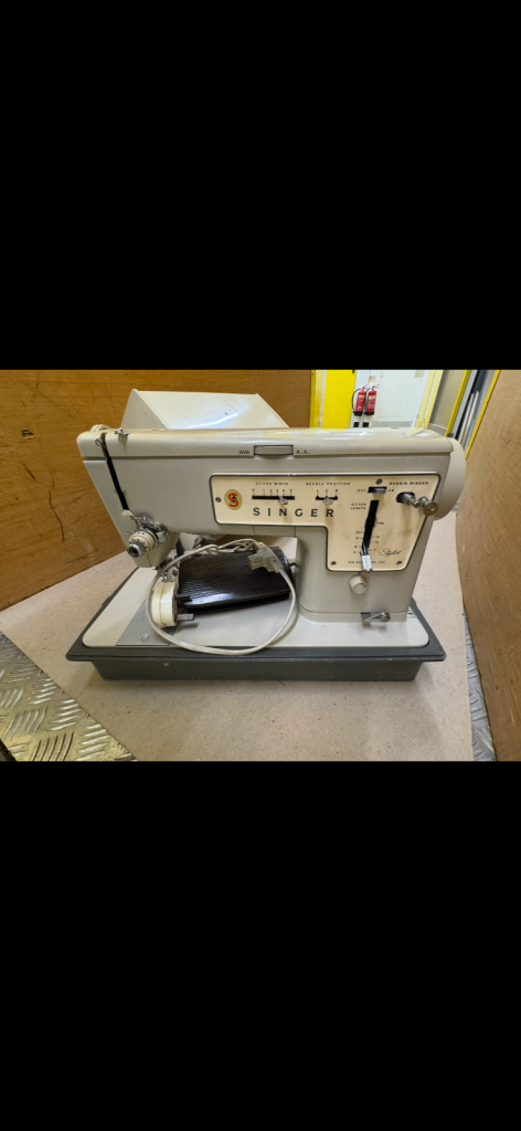 Singer Sewing Machine