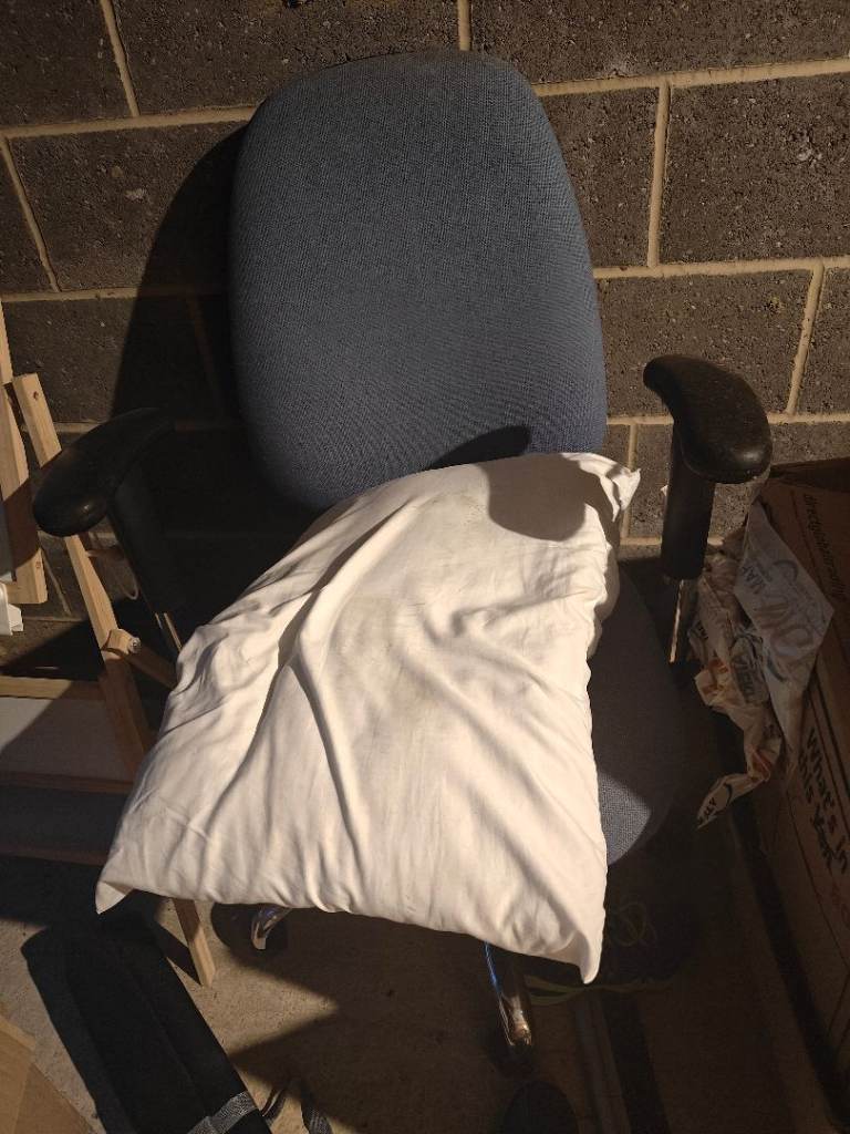 Office chairs in good condition FREE