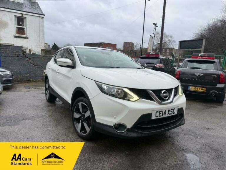 2014 Nissan Qashqai 1.5 dCi Acenta 2WD Euro 5 (s/s) 5dr HATCHBACK Diesel Manual