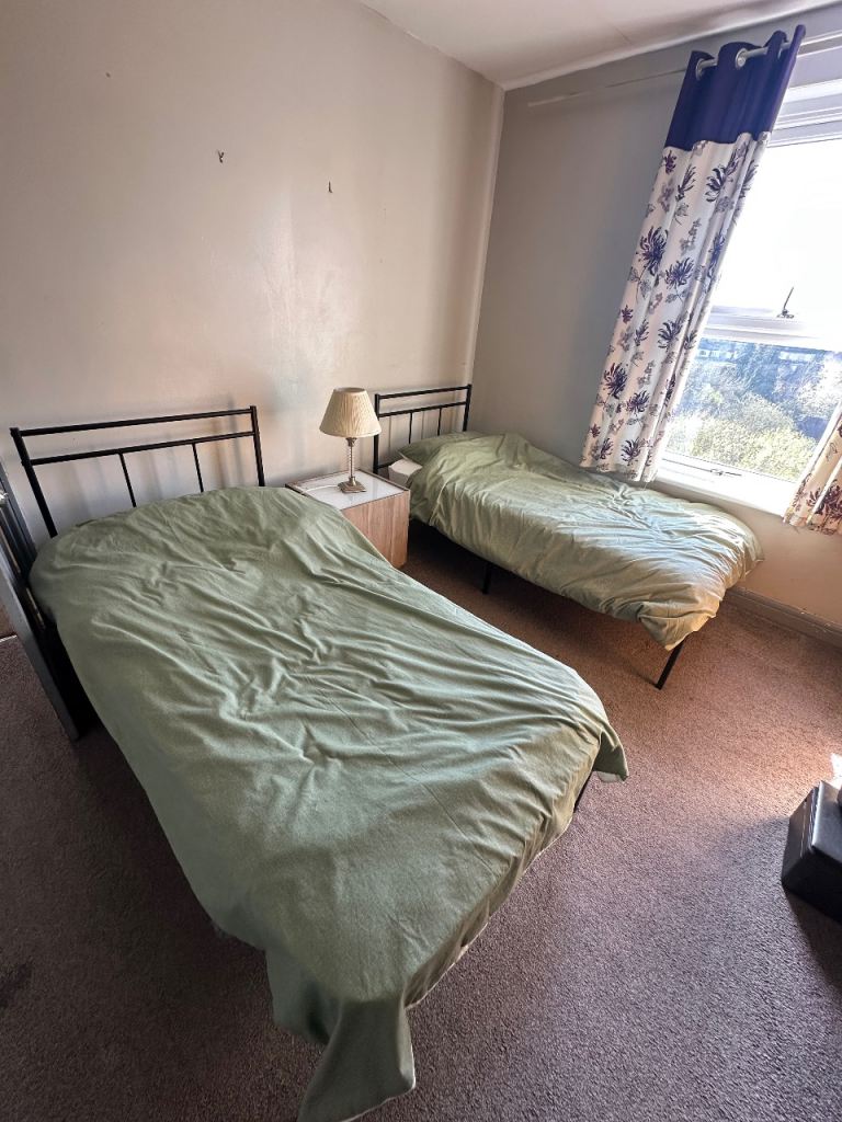 Single beds x2 with mattresses £70 each 