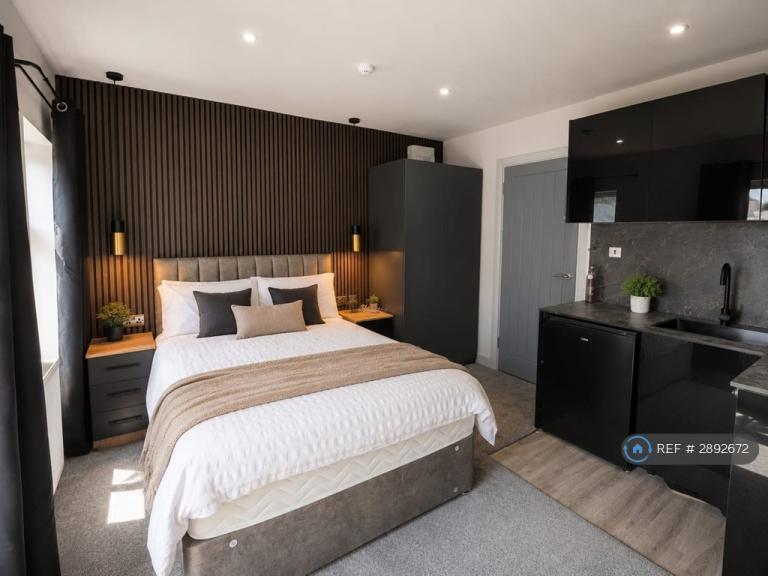 1 bedroom in Highfield St, Coalville, LE67 (#2892672)