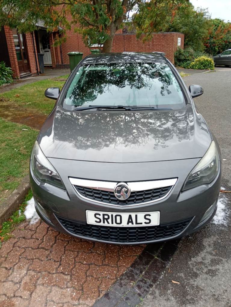 Vauxhall, ASTRA, Hatchback, 2011, Manual, 1956 (cc), 5 doors