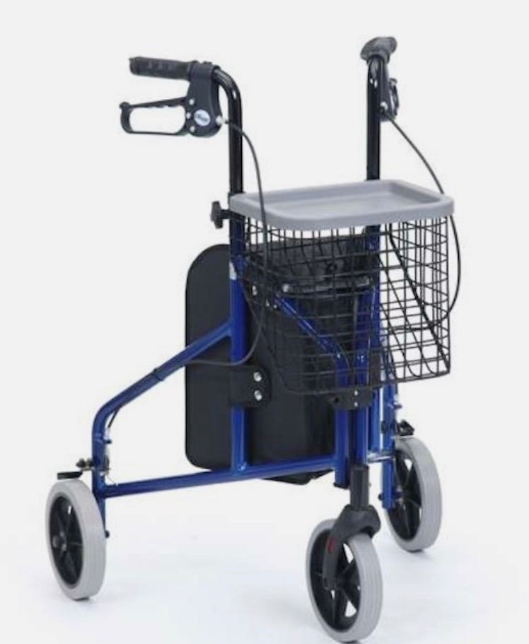 3 wheeled walking frame 
