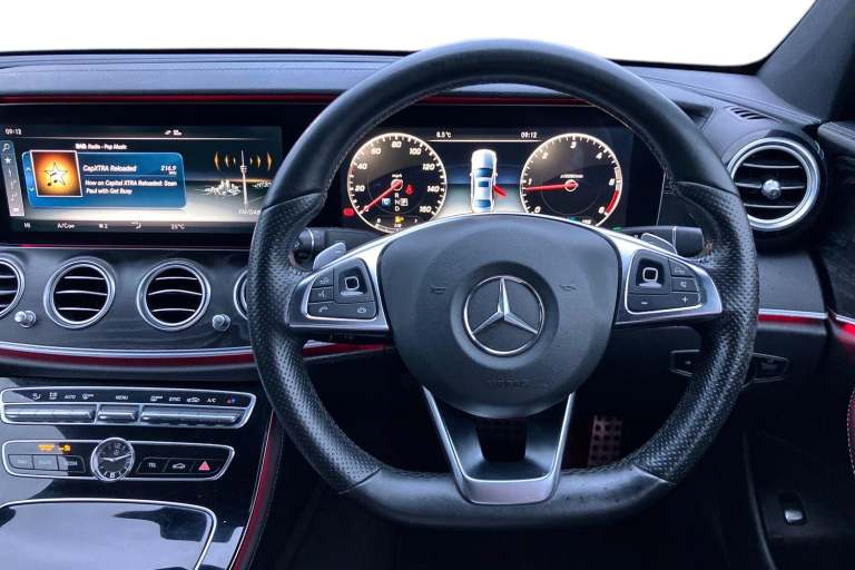 2016 Mercedes-Benz E Class E220d AMG Line Premium 4dr 9G-Tronic Saloon DIESEL Automatic