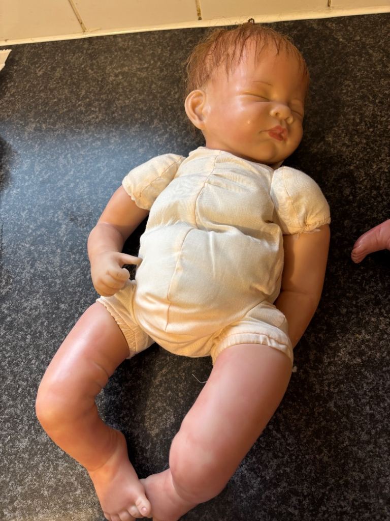 Reborn doll Ashton drake 