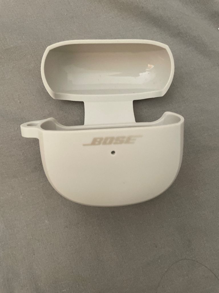 Bose Earbuds ultra open earbudsCharging Case – White, Good Condition