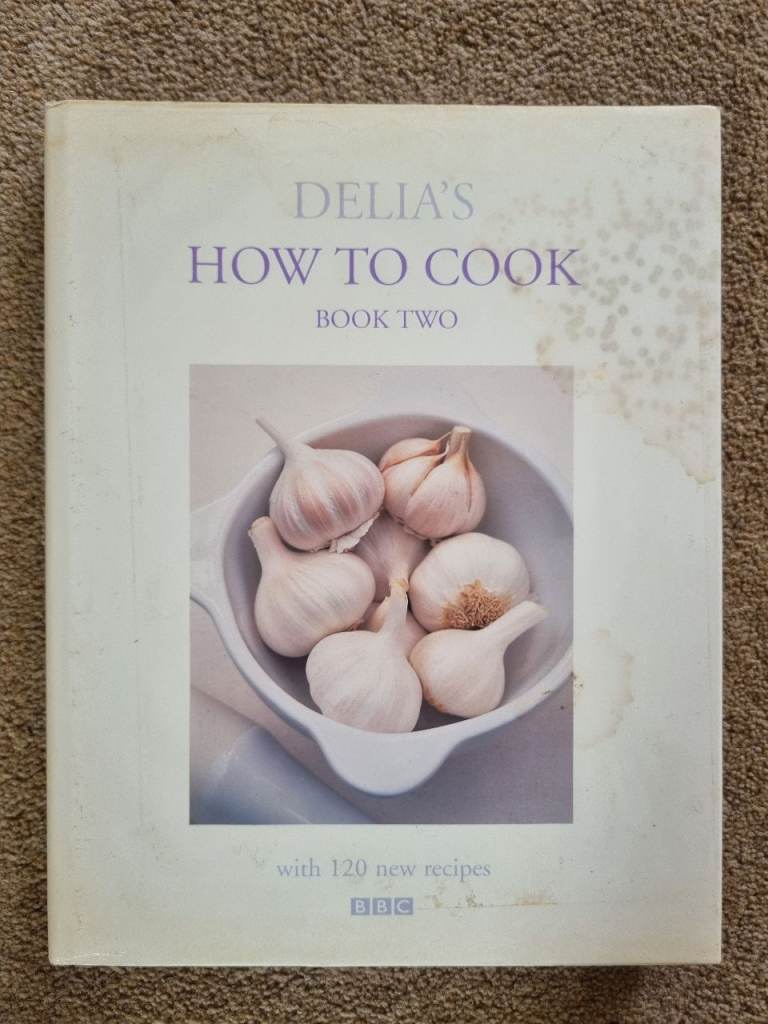 Delia Smith's How To Cook Book Two – Fair Condition