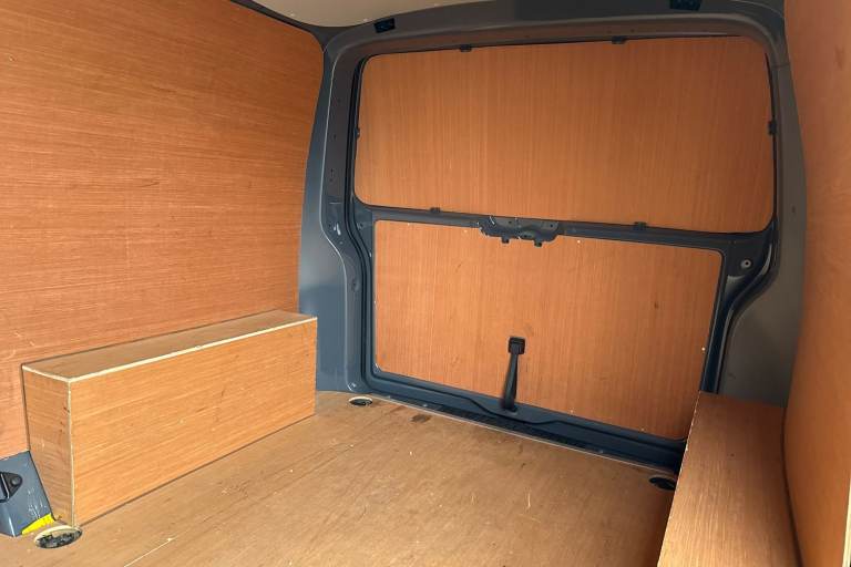 2024 Volkswagen Transporter 2.0 TDI 110 Highline Van Van Manual