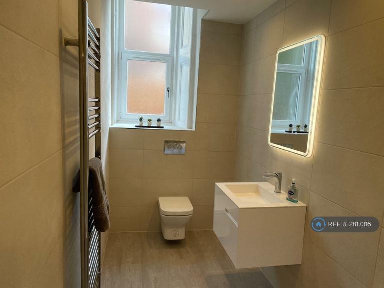 3 bedroom flat in West Princes Street, Glasgow, G4 (3 bed) (#2817316)