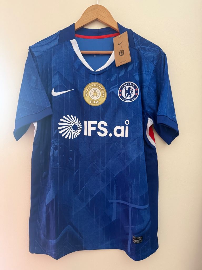 Chelsea 25/26 home shirt FIFA World Champions edition BNWT Nike replica 