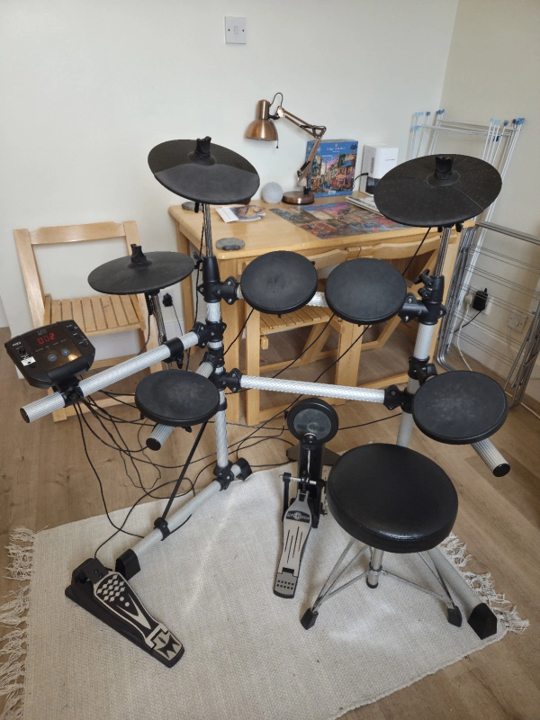 Electronic Drm Kit - Gear4Music DD402 (Digital Drums Starter Kit)