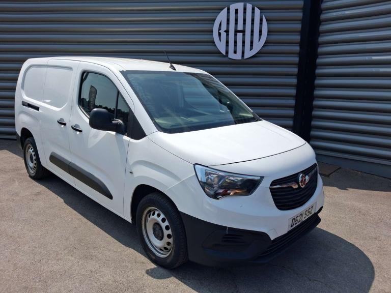 2021 Vauxhall Combo 2300 1.5 Turbo D 100ps H1 Dynamic Van PANEL VAN DIESEL Manual