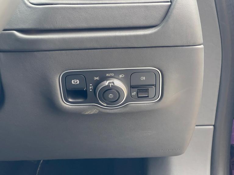 2025 Aston Martin V8 4.0 V8 Coupe 2dr Petrol Auto Euro 6 (s/s) (680 ps) COUPE Petrol Automatic