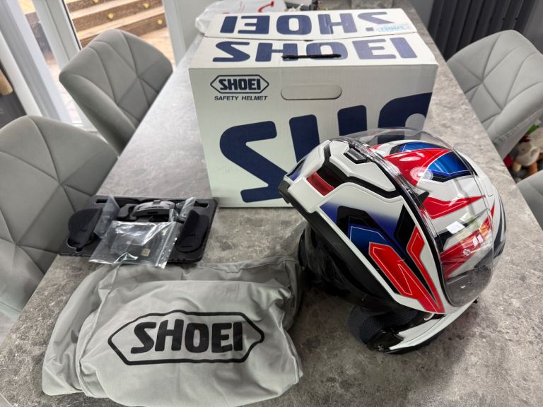 Shoei Neotec 3 Grasp TC-10 Flip Up Motorcycle Modular Helmet & Sena SRL 03 Mesh 