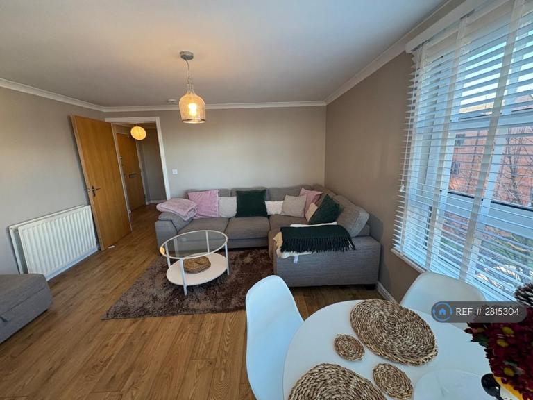 2 bedroom flat in Loaning Mills, Edinburgh, EH7 (2 bed) (#2815304)