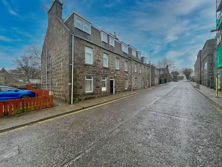 1 bedroom flat in Bon Accord Street, City Centre, Aberdeen, AB11 6XE