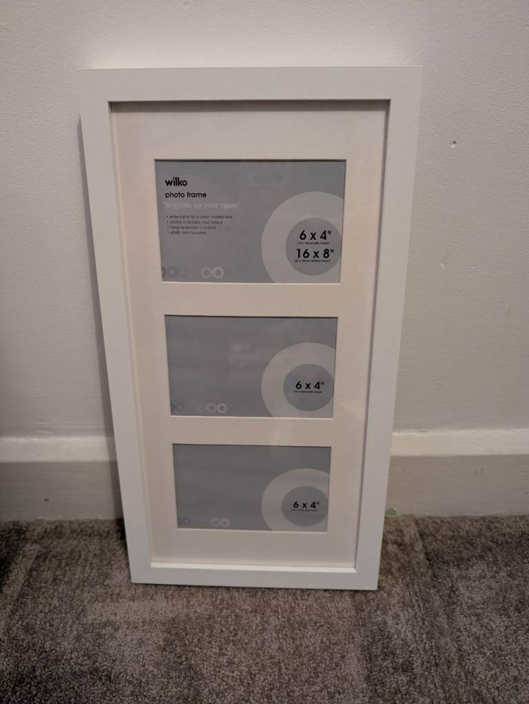 Wilko White Multi Photo Frame 6x4 / 16x8 – Good Condition