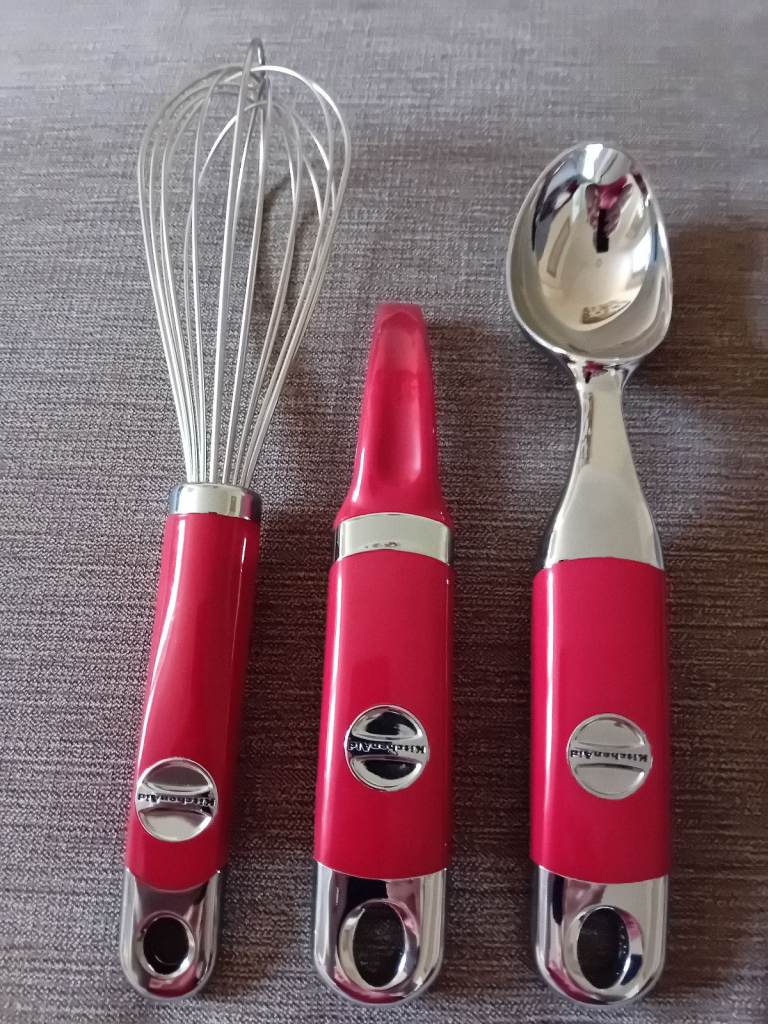 Kitchen Aid Kitchen Utensils. Red/Silver. 