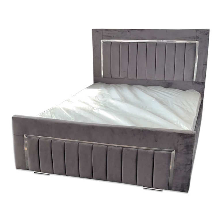 : DOUBLE SIZE AND SINGLE BED AND MATTRESS (Juam 