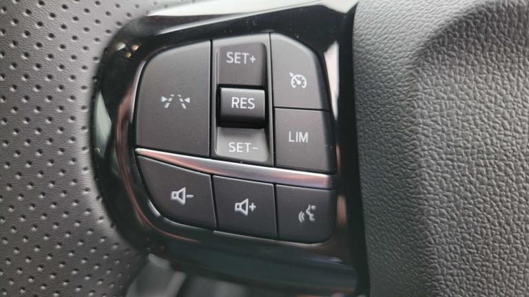 2025 Ford Puma 1.0 EcoBoost Hybrid mHEV ST-Line X 5dr HATCHBACK PETROL Manual