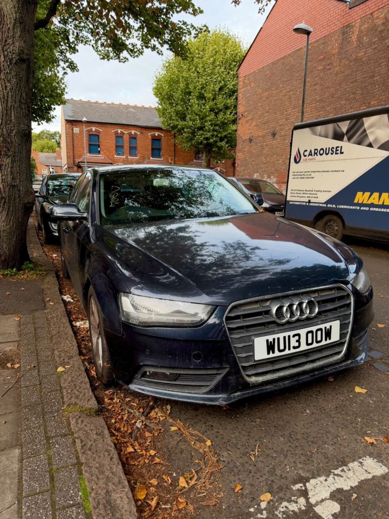 Audi, A4, Saloon, 2013, Manual, 1968 (cc), 4 doors